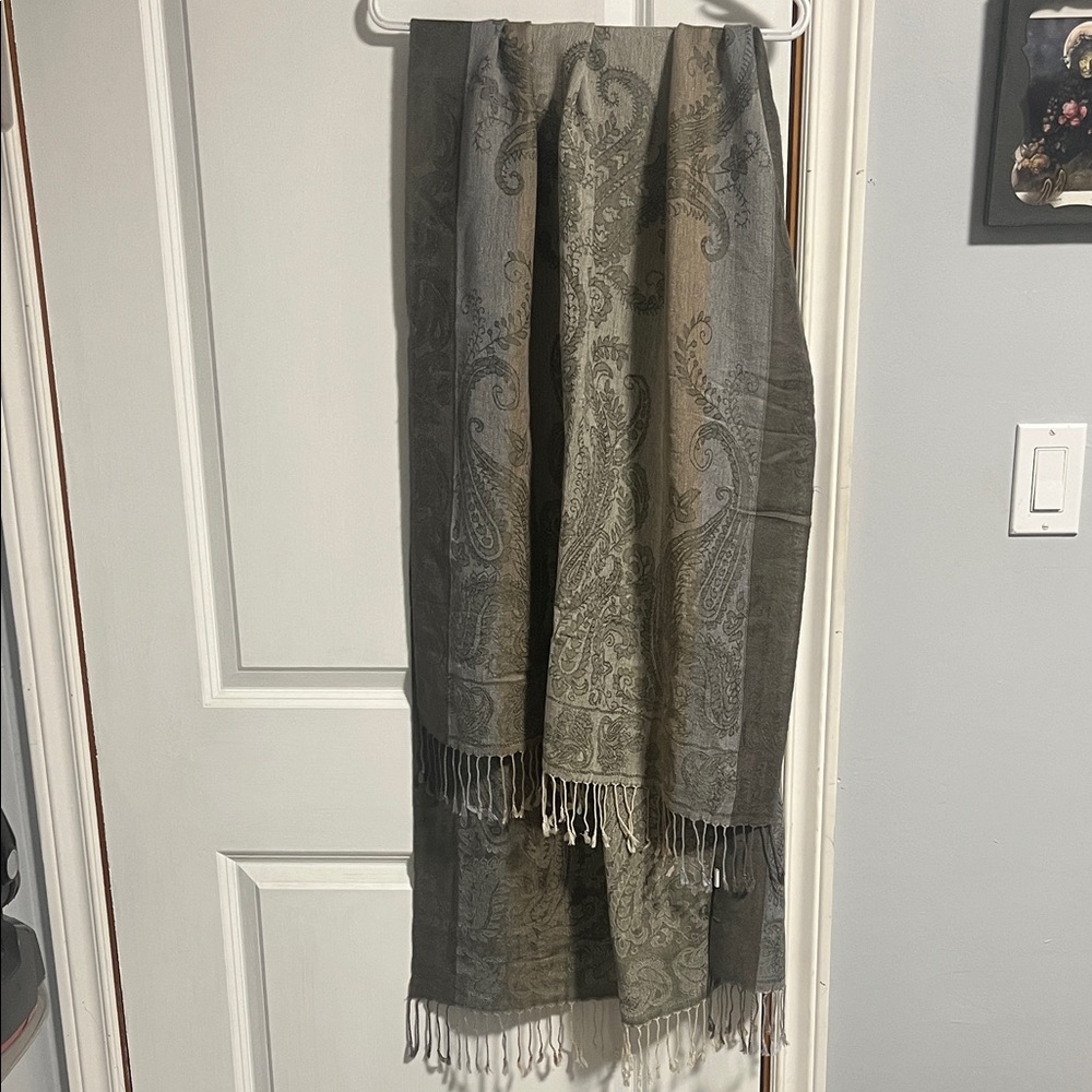 Silk and Cotton Blend Gray Paisley Scarf